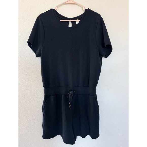 Spanx Airessentials Women’s Short Sleeve Jumpsuit Size XL Black Athleisure - Picture 3 of 6